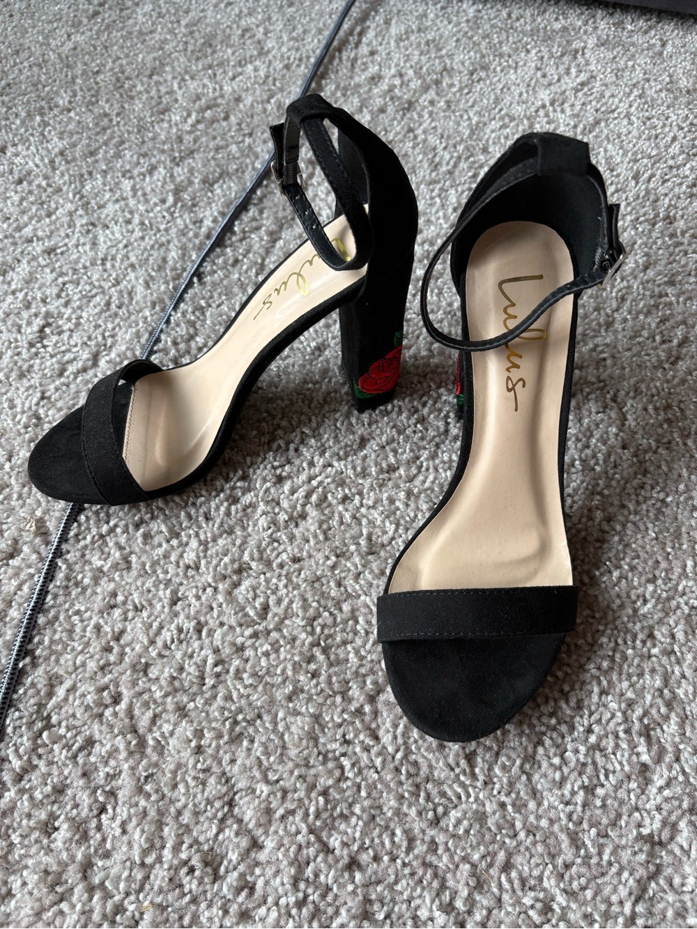 Lulus black suede rose heels sz 6.5
